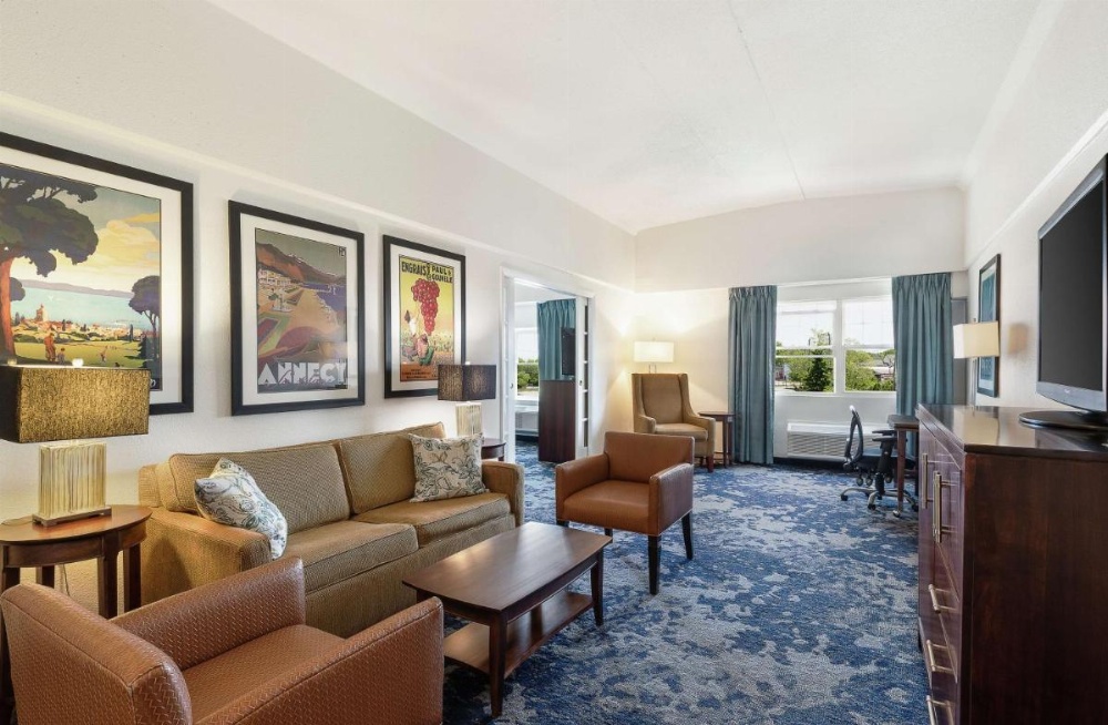 DoubleTree by Hilton Cape Cod - Hyannis Image 31