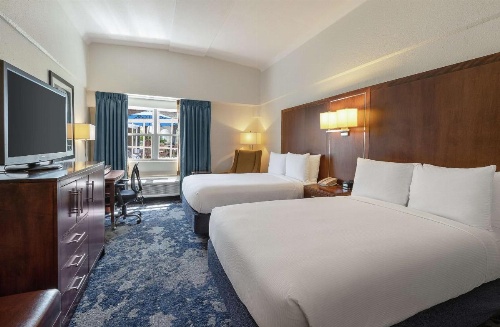 DoubleTree by Hilton Cape Cod - Hyannis image 40