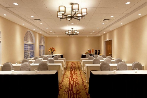 DoubleTree by Hilton Cape Cod - Hyannis image 5